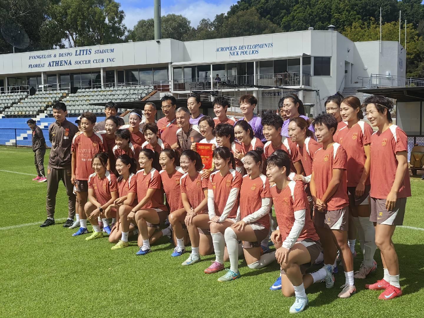 乐鱼电竞-北青：女足不排除继续变阵，训练之余安排视频分析课